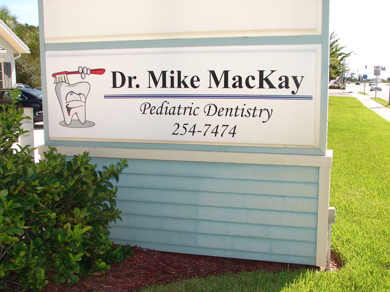 Dr. Mike Mackay Office